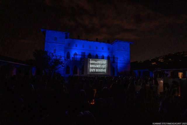 Η «Κληρονόμος» στο Μέγαρο Δουκίσσης Πλακεντίας: Μία από τις ομορφότερες προβολές που έγιναν ποτέ στο AOAFF
