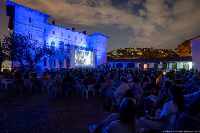 Η «Κληρονόμος» στο Μέγαρο Δουκίσσης Πλακεντίας: Μία από τις ομορφότερες προβολές που έγιναν ποτέ στο AOAFF