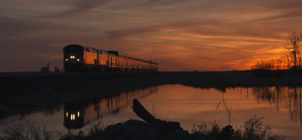 Εν Κινήσει / In Transit