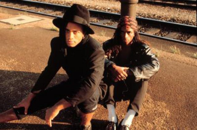 Ταινία η ιστορία των Milli Vanilli!