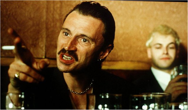 Σας έλειψε ο Μπέγκμπι από το «Trainspotting»; Έρχεται ξανά, αλλά στην τηλεόραση