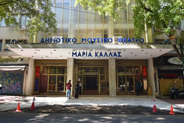 Ανοίγει ξανά η αυλαία στο Δημοτικό Θέατρο Ολύμπια