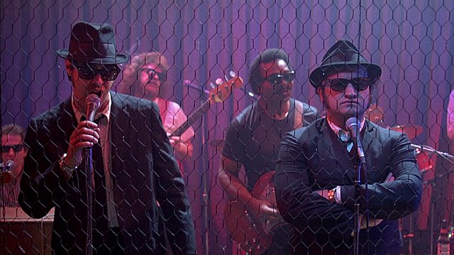 O Nταν Ακρόιντ ετοίμασε sequel των «Blues Brothers» σε graphic novel