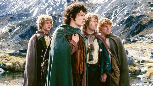 Kόσμος και ντουνιάς επιστρέφει για το «Hunt for Gollum» σύμφωνα με τον Ελάιζα Γουντ