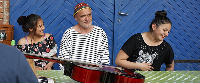 Ταινία της Εβδομάδας: Η ελπίδα της μάθησης και ο αγώνας της διδασκαλίας στον «Κύριο Μπάχμαν και την Τάξη του»