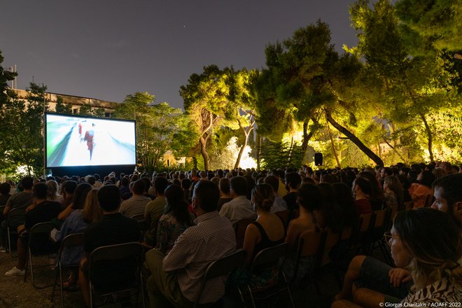 12ο AOAFF: Οι «Ομπρέλες του Χερβούργου» σκόρπισαν μελωδίες στον Κήπο της Γαλλικής Σχολής
