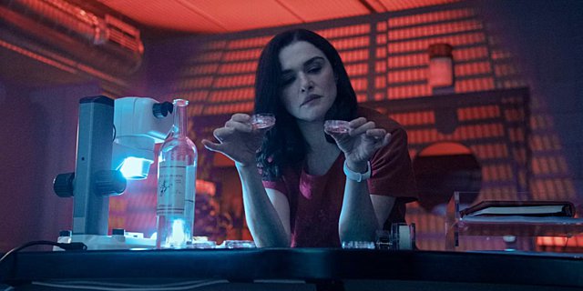 Τρέιλερ: Το «Dead Ringers» του Κρόνενμπεργκ γίνεται τηλεοπτική σειρά με τη Ρέιτσελ Βάις 