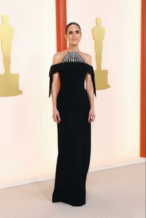 Oscars 2023: Οι εμφανίσεις στο (κι ας μην ήταν κόκκινο!) χαλί των Όσκαρ