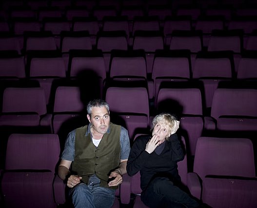 Ακούγοντας σινεμά: Ανέκδοτοι Tindersticks για τις ταινίες της Κλερ Ντενί διαθέσιμοι στο Spotify