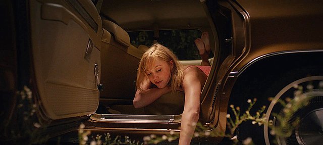 Το σίκουελ του «It Follows» παίρνει επιτέλους μπροστά!