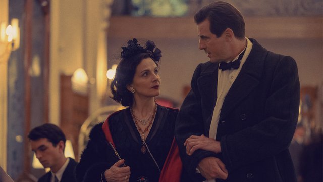 Μεγάλες (κομψές) προσδοκίες: Ζιλιέτ Μπινός και Μπεν Μέντελσον υποδύονται θρύλους της Μόδας