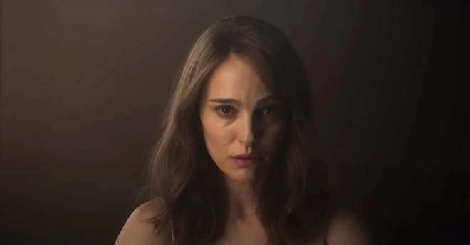 «May December» (DP, Κρίστοφερ Μπλάουβελτ)