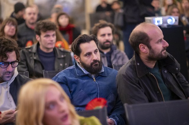 Η συνταρακτική «Ζώνη Ενδιαφέροντος» σε μια αξέχαστη Νύχτα Πρεμιέρας στο Ξενοδοχείο Μπάγκειον