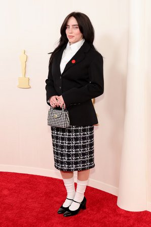 OSCARS 2024: Οι εμφανίσεις στο κόκκινο χαλί των Όσκαρ