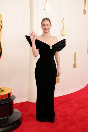 OSCARS 2024: Οι εμφανίσεις στο κόκκινο χαλί των Όσκαρ
