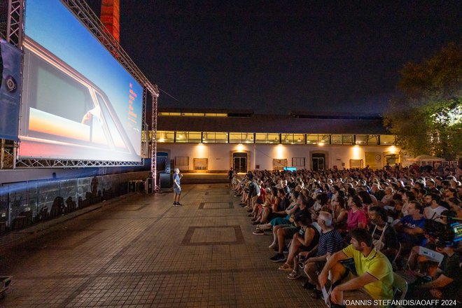 Επιστροφή στα  90s! «12 Πίθηκοι» και «The Truman Show» σε ένα κινηματογραφικό διήμερο στην Τεχνόπολη