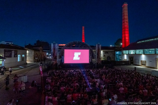 Επιστροφή στα '90s! «12 Πίθηκοι» και «The Truman Show» σε ένα κινηματογραφικό διήμερο στην Τεχνόπολη