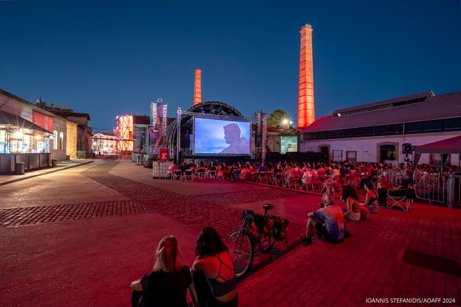 Επιστροφή στα  90s! «12 Πίθηκοι» και «The Truman Show» σε ένα κινηματογραφικό διήμερο στην Τεχνόπολη