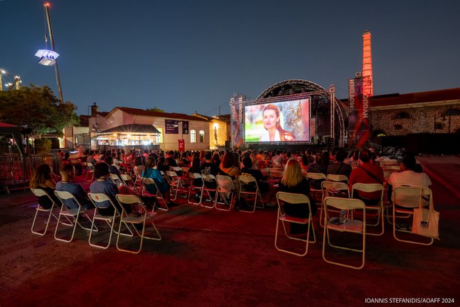 Επιστροφή στα  90s! «12 Πίθηκοι» και «The Truman Show» σε ένα κινηματογραφικό διήμερο στην Τεχνόπολη