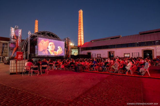 Επιστροφή στα  90s! «12 Πίθηκοι» και «The Truman Show» σε ένα κινηματογραφικό διήμερο στην Τεχνόπολη