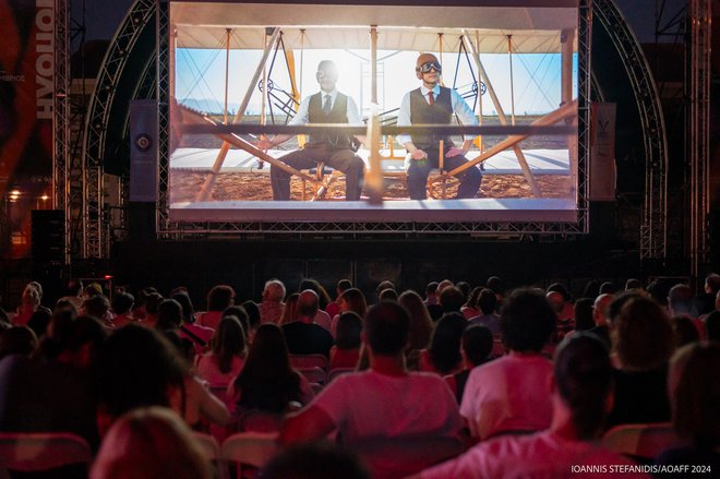 Επιστροφή στα  90s! «12 Πίθηκοι» και «The Truman Show» σε ένα κινηματογραφικό διήμερο στην Τεχνόπολη