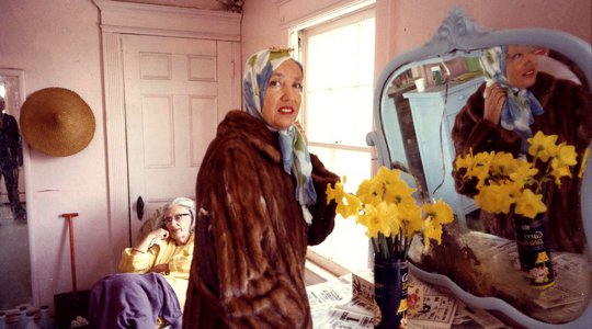 GREY GARDENS