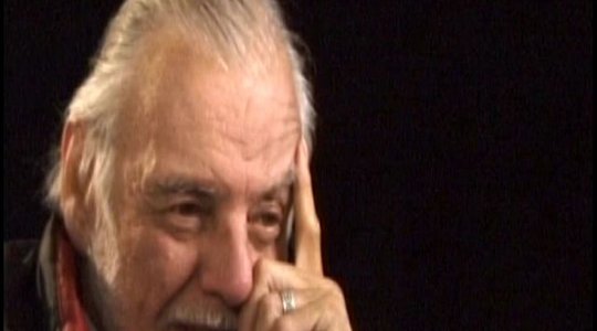 ΕΦΙΑΛΤΕΣ ΣΕ ΚΟΚΚΙΝΟ, ΛΕΥΚΟ ΚΑΙ ΜΠΛΕ