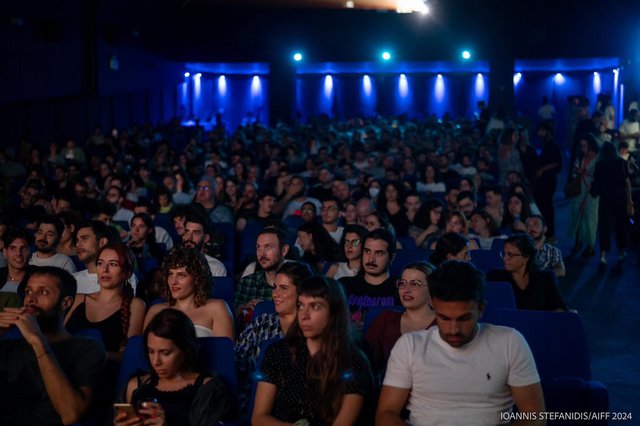 30ές Νύχτες Πρεμιέρας: Το photo album της Κυριακής 6 Οκτωβρίου 2024 (Day #4)