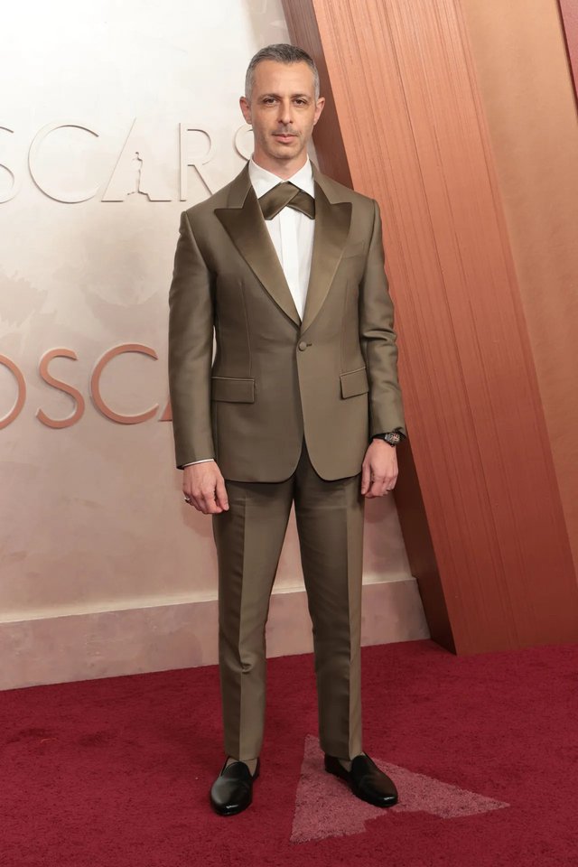 OSCARS 2025: Οι εμφανίσεις στο κόκκινο χαλί των Όσκαρ