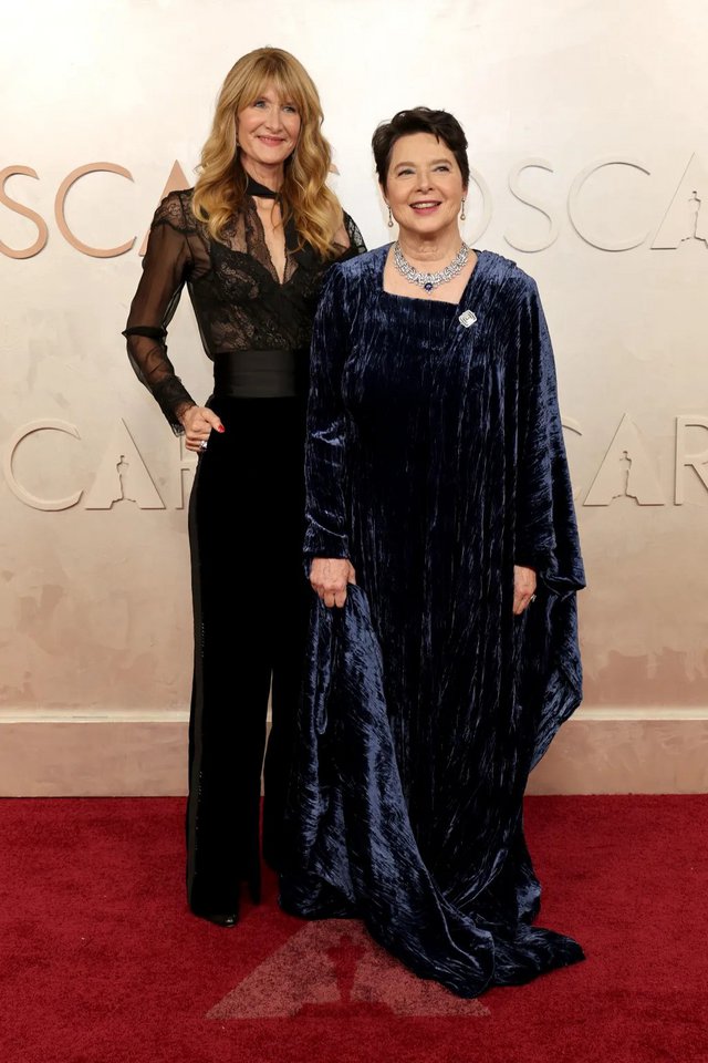 OSCARS 2025: Οι εμφανίσεις στο κόκκινο χαλί των Όσκαρ