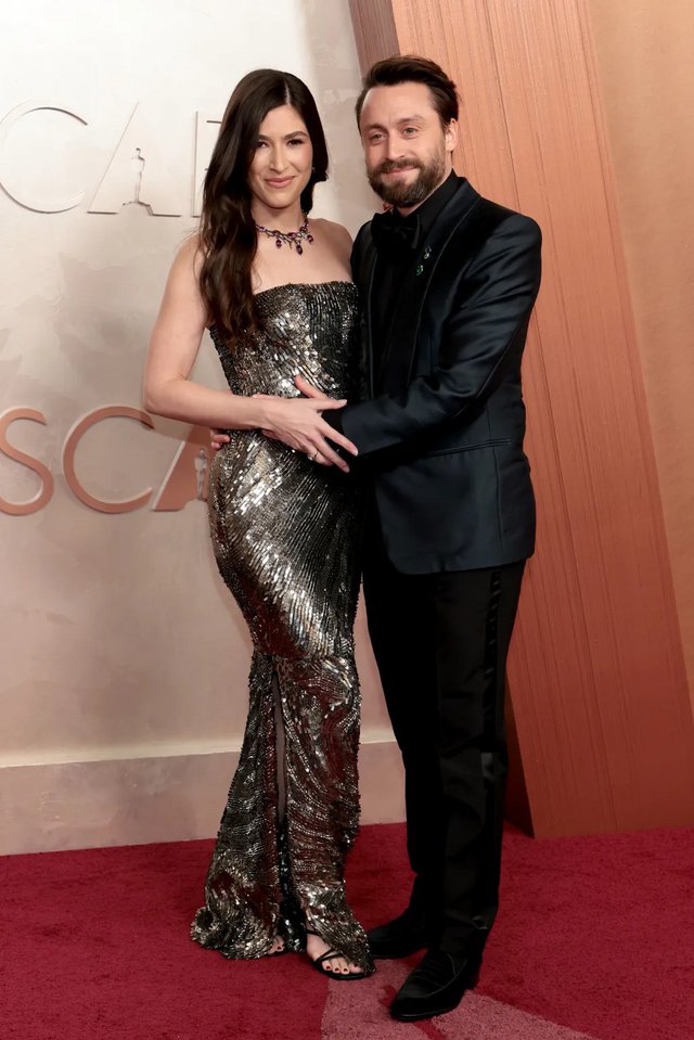 OSCARS 2025: Οι εμφανίσεις στο κόκκινο χαλί των Όσκαρ