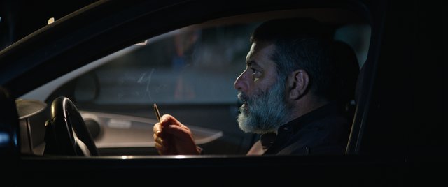Πρώτες εικόνες και ημερομηνία κυκλοφορίας για την «Σπασμένη Φλέβα» του Γιάννη Οικονομίδη