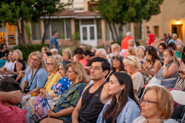 Από το «Βιβλίο στην Οθόνη»: Οι προβολές του 15ου AOAFF powered by ΔΕΗ στον κήπο του ΕΛΙΒΙΠ