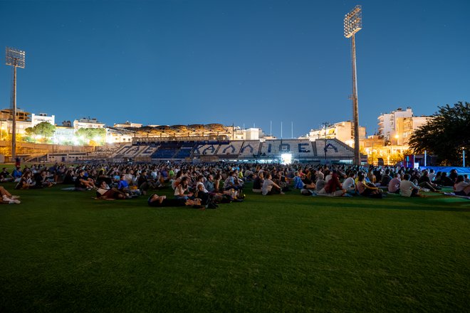 Μία αξέχαστη προβολή: Η «Μονομαχία στο Ελ Πάσο» του Σέρτζιο Λεόνε στον αγωνιστικό χώρο του... ΕΛ ΠΑΣΟ!