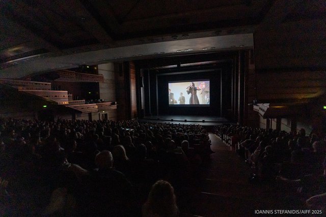 Η εκθαμβωτική Τελετή Έναρξης των 31ων Νυχτών Πρεμιέρας με «Βουγονία» παρουσία των Γιώργου Λάνθιμου και Γιώργου Μαυροψαρίδη