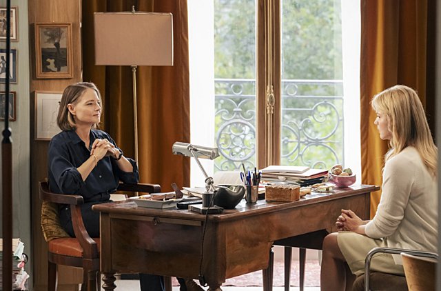 66ο ΦΚΘ: Μια θηριώδης Τζόντι Φόστερ σώζει (μερικώς) την «Iδιωτική Ζωή» της Ρεμπέκα Ζλοτόφσκι