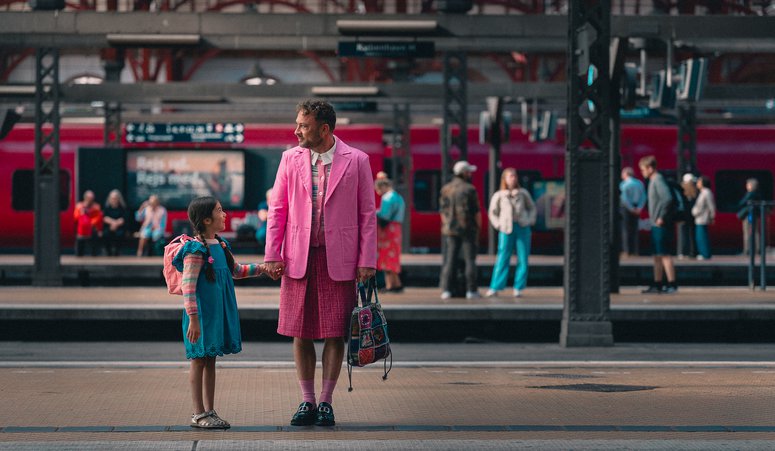 Μεχντί Αβάζ: «Όταν αφηγείσαι μια ιστορία μέσα από την οπτική των παιδιών, ανακαλύπτεις ξανά τον κόσμο μαζί τους»