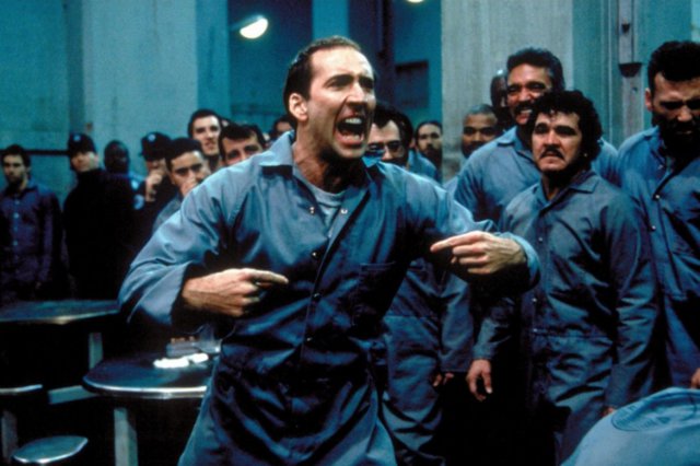 Tζον Γου και Νίκολας Κέιτζ ξανά μαζί στο «Gambino»