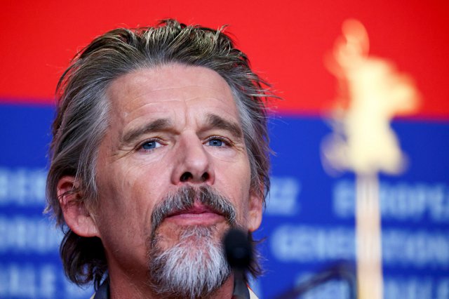 Επιστροφή στον «Κύκλο»: Ο Ίθαν Χοκ θυμάται τον αγώνα του Ρόμπιν Γουίλιαμς στα γυρίσματα Επιστροφή στον «Κύκλο»: Ο Ίθαν Χοκ θυμάται τον αγώνα του Ρόμπιν Γουίλιαμς στα γυρίσματα