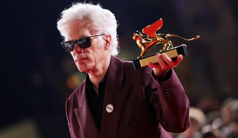 «Τώρα σα να μη θέλω να ξαναπάω στις Κάννες»: Απολαυστικός Τζάρμους μιλά στο IndieWire