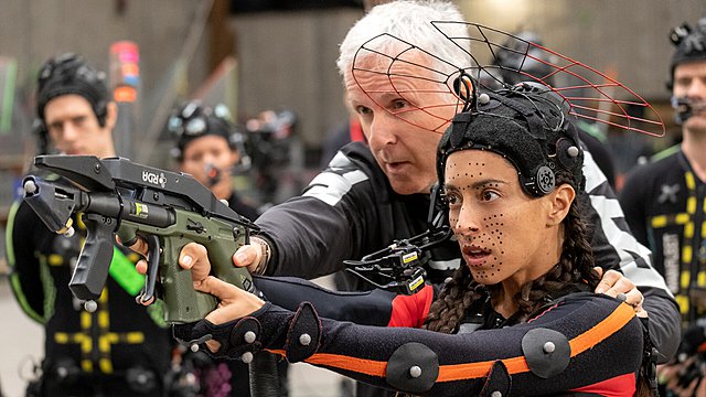 Το ακούσαμε κι αυτό: Ο Τζέιμς Κάμερον δεν ήξερε ποια είναι η Ούνα Τσάπλιν όταν την προσέλαβε