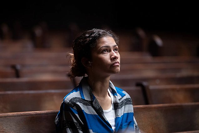 Τρέιλερ 3ης σεζόν «Euphoria»: Η... δυσφορία του κόσμου των ενηλίκων