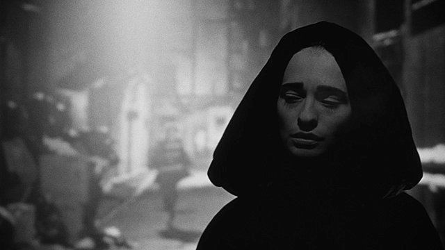 Όταν η «Nadja» συνάντησε τον Ντέιβιντ Λιντς: 4Κ αποκατάσταση μιας cult δημιουργίας