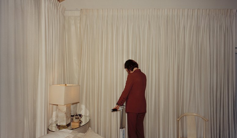 «Photographs»: Η φωτογραφική έκθεση του Γιώργου Λάνθιμου έρχεται στη Στέγη