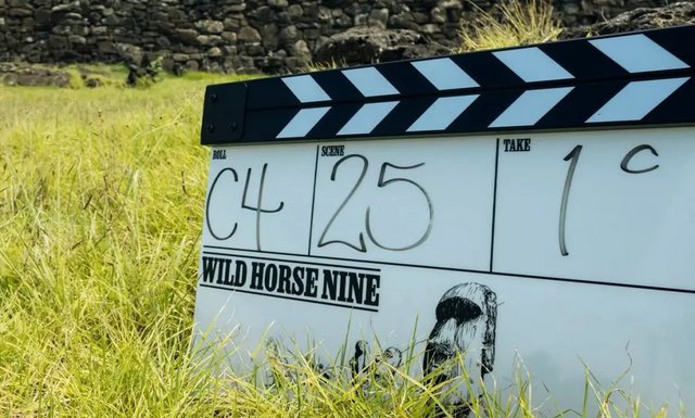 Τζον Μάλκοβιτς, Σαμ Ρόκγουελ και Τομ Γουέιτς στο «Wild Horse Nine» του Μάρτιν ΜακΝτόνα