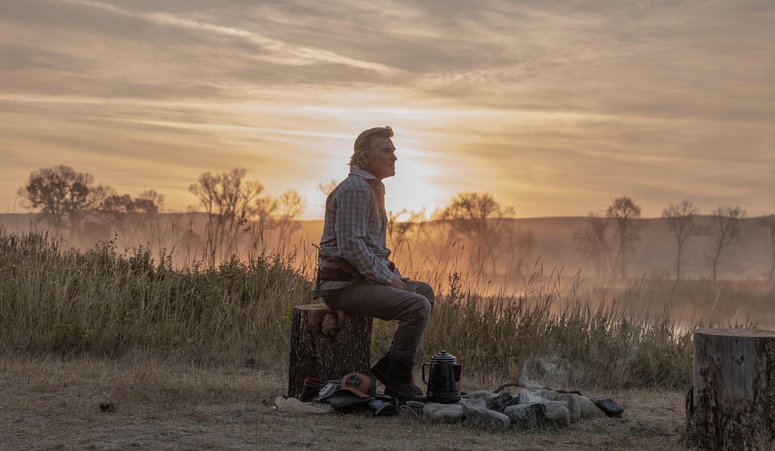 Τρέιλερ «The Madison»: Η Μισέλ Φάιφερ και ο Κερτ Ράσελ στη νέα σειρά του Τέιλορ Σέρινταν