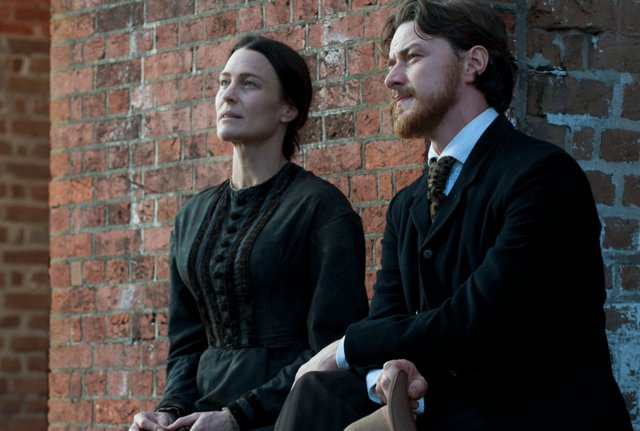 Πρώτο τρέιλερ από τις συνωμοσίες του Ρέντφορντ