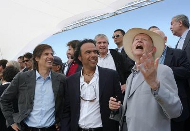 Φόρος τιμής στον Θόδωρο Αγγελόπουλο στις Κάννες