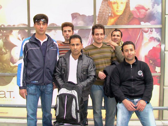 Οι σκοτεινές πτυχές της σημερινής Αθήνας