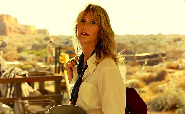 Νέα είσοδος στο «White Lotus»: Η Λόρα Ντερν στον 4ο κύκλο